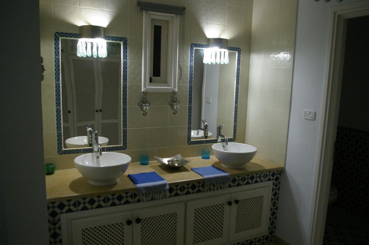 Midounia Bed & Breakfast Bagian luar foto