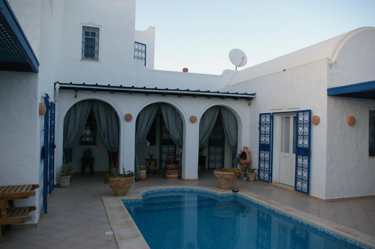 Midounia Bed & Breakfast Bagian luar foto