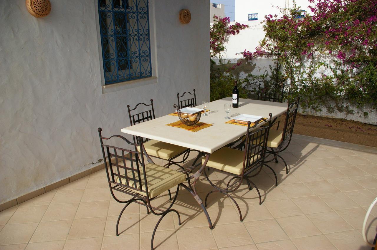 Midounia Bed & Breakfast Bagian luar foto