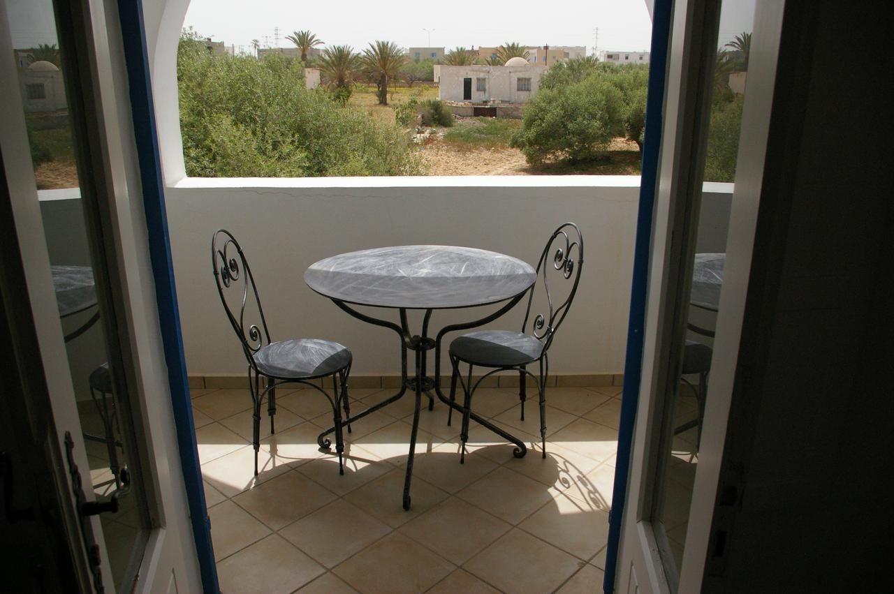 Midounia Bed & Breakfast Bagian luar foto